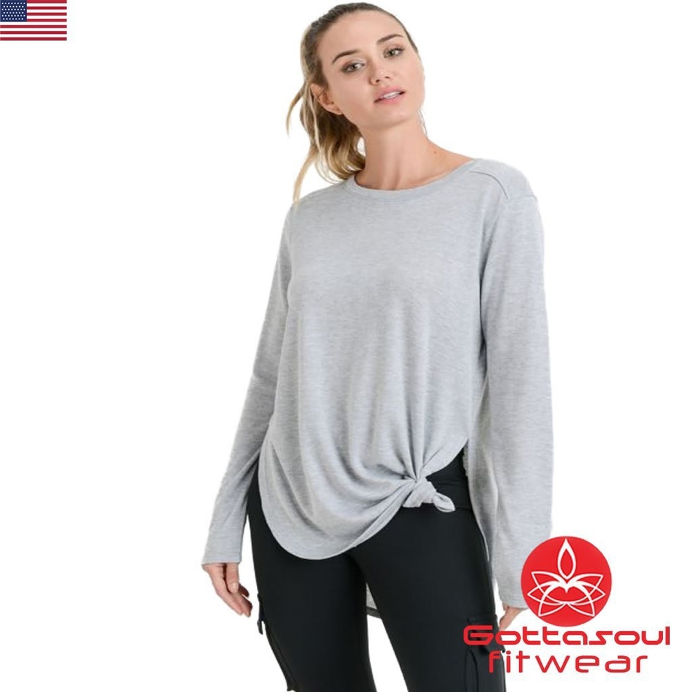 Long sleeve gray top